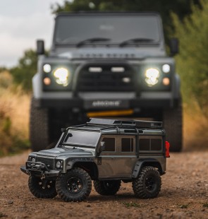 Arkonik x Traxxas 1:10 R/C Land Rover Defender