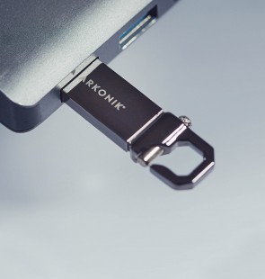 ‘Adventure’ USB 3.0 8GB Drive